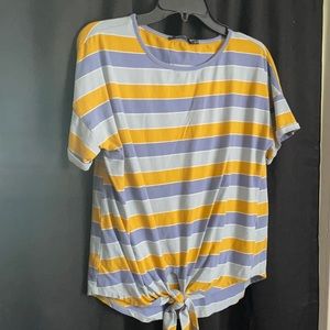 T-shirt material good/blue tie front- size large